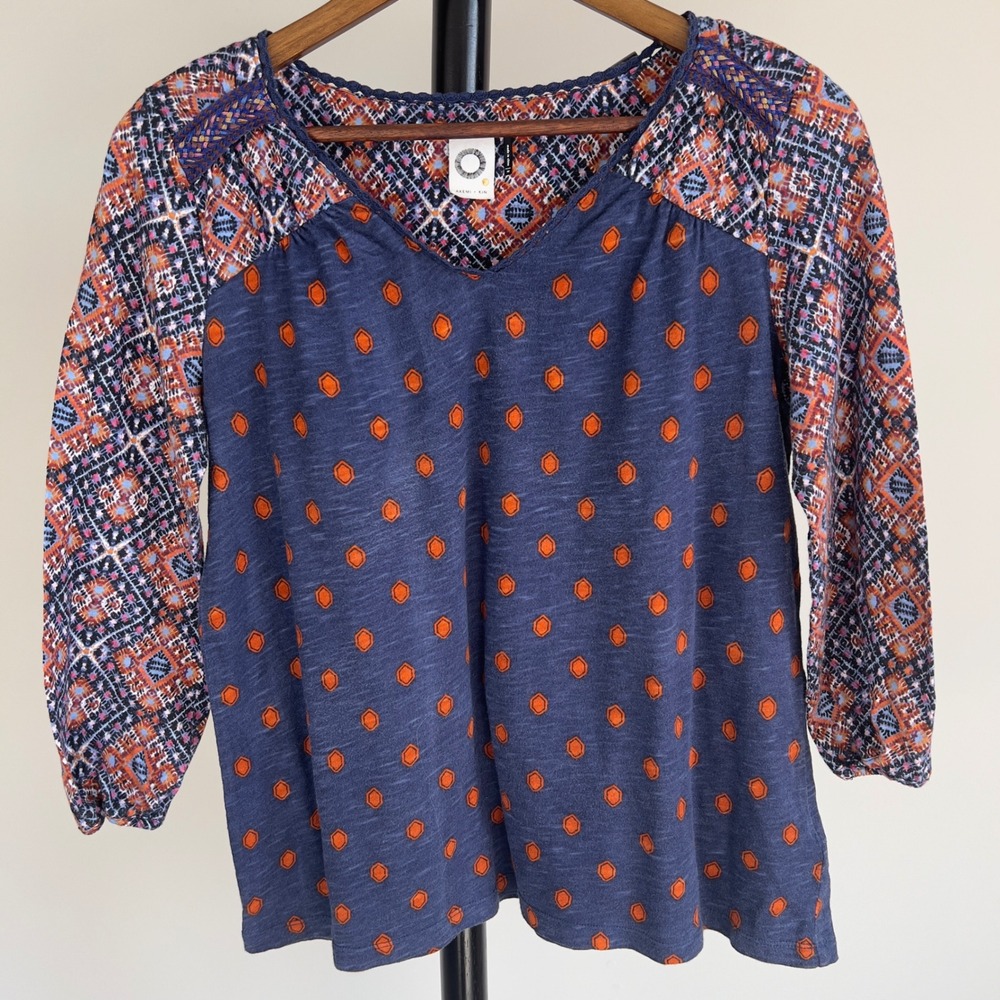 Anthropologie Akemi + Kin Mixed Print Boho Cotton V-Neck Blouse Navy Orange Med
